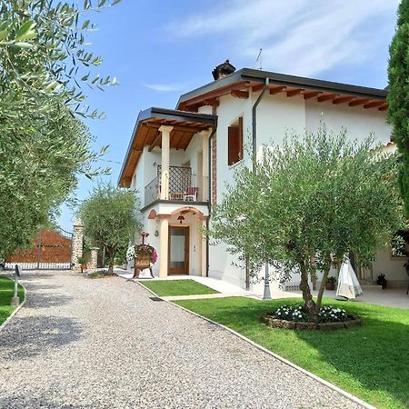 Le Zampolle B & B Colà Exteriör bild